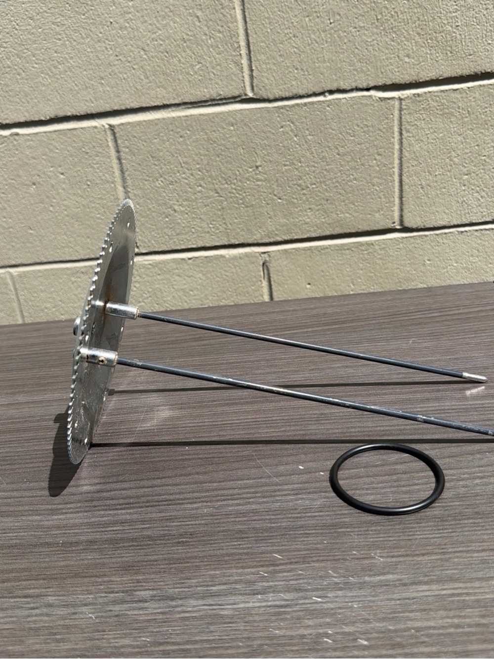Ronco Showtime Rotisserie 5000 Gear Wheel and Spit Rod Assembly